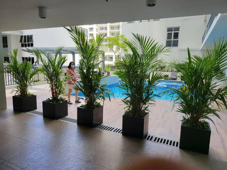 Апартаменти Luxury @ Bgc Sleeps 6 Comfortably Fast Wifi Pool! Маніла Екстер'єр фото
