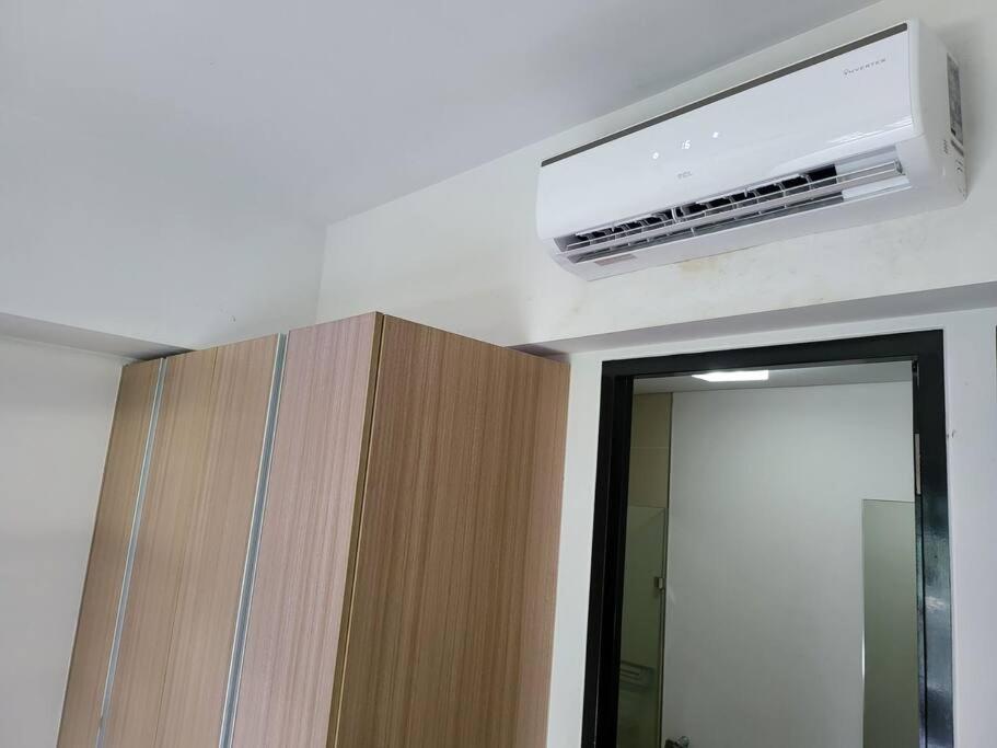 Апартаменти Luxury @ Bgc Sleeps 6 Comfortably Fast Wifi Pool! Маніла Екстер'єр фото