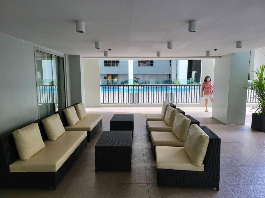 Апартаменти Luxury @ Bgc Sleeps 6 Comfortably Fast Wifi Pool! Маніла Екстер'єр фото